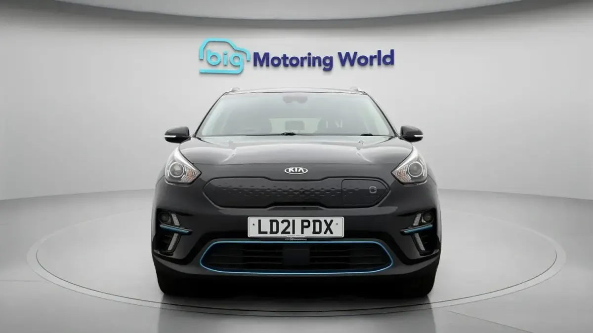 Used Kia Niro 100 kW (136 HP) 2021 Black SUV