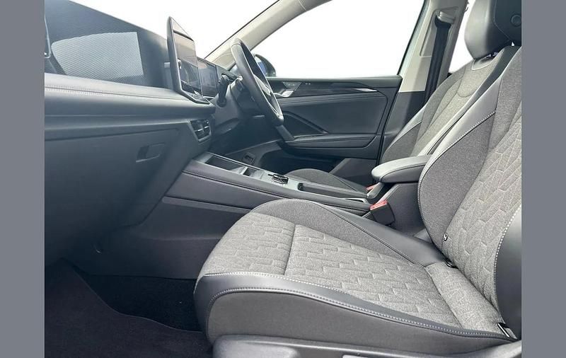 Used VW Tiguan Match 147 HP (108 kW) 2024 Silver SUV