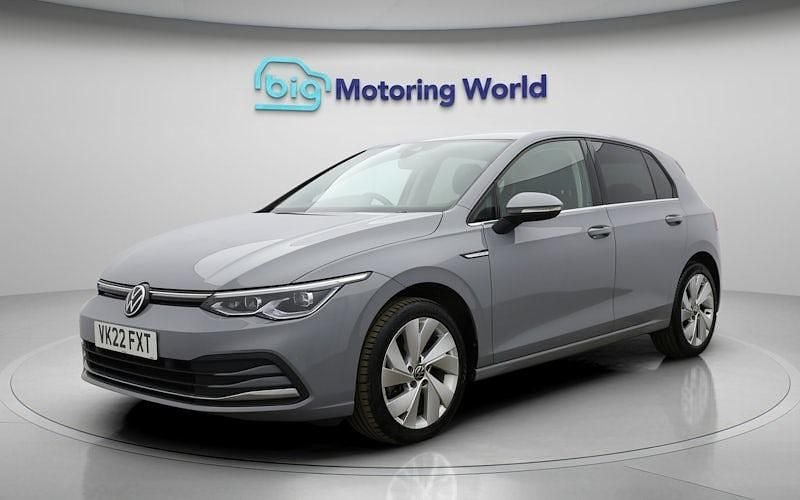 Used VW Golf VIII Style 131 HP (96 kW) 2024 Hatchback