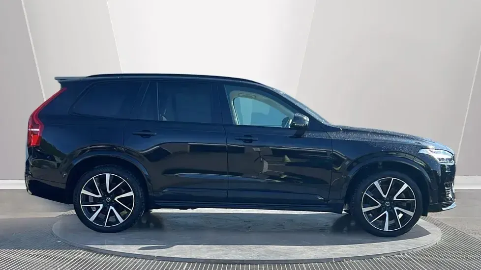 Used Volvo XC90 Ultimate 455 HP (334 kW) 2023 Black SUV