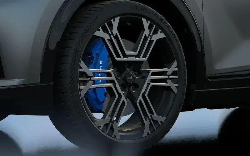 New Alpine A390 294 kW (400 HP) 2026 SUV