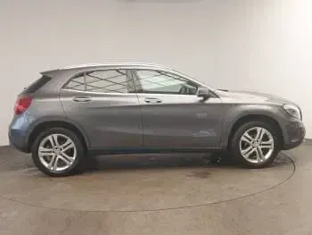 Used Mercedes GLA220 177 HP (130 kW) 2016 Grey SUV