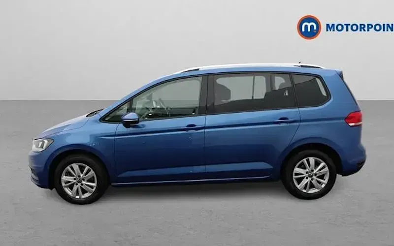 Used VW Touran Family 150 HP (110 kW) 2024 MPV