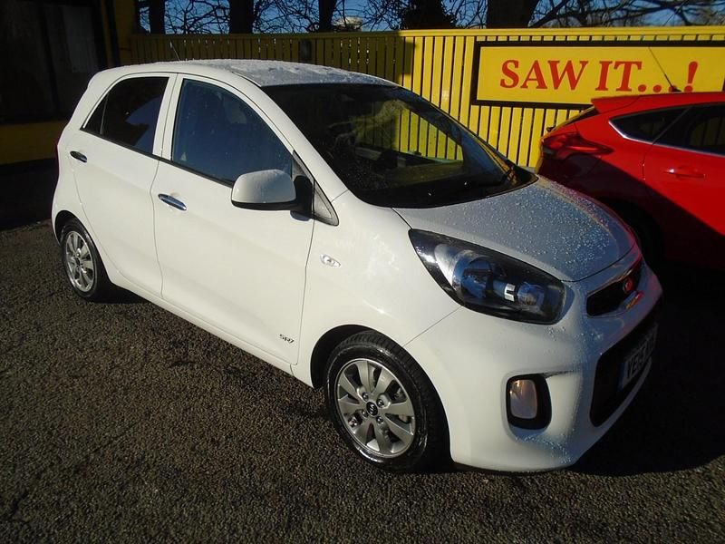 White Used 2015 Kia Picanto Hatchback | £5,495 (Fair price) - Image 1/4