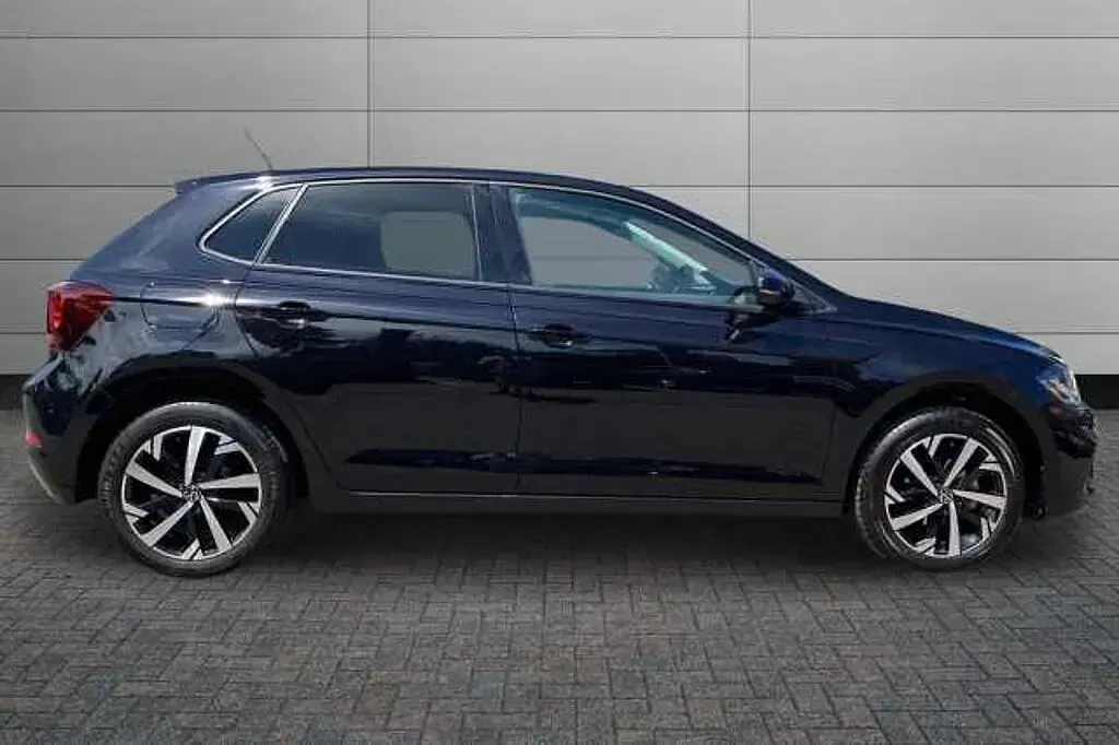Used VW Polo Match 95 HP (69 kW) 2025 Black Hatchback