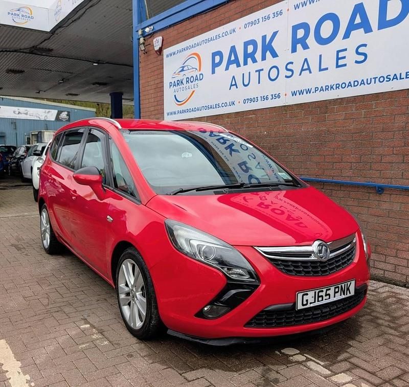 Used Vauxhall Zafira Tourer SRi 2015 Red MPV