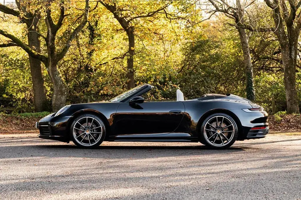 Usado Porsche 911 Carrera 4 Cabriolet 2022 Preto Cabrios