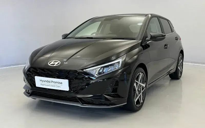 New Hyundai i20 90 HP (66 kW) 2025 Black Hatchback