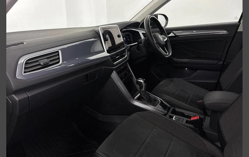 Used VW T-Roc Style 150 HP (110 kW) 2023 Black SUV