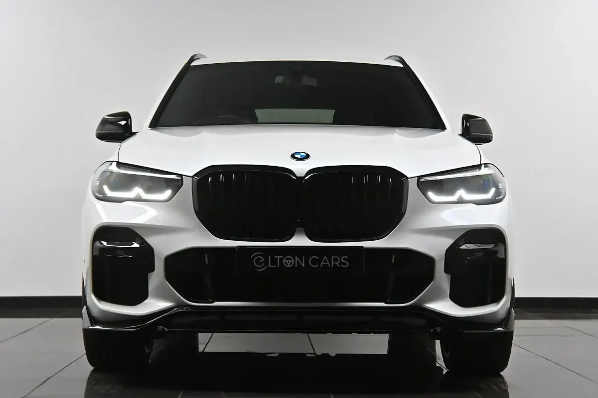 Used BMW X5 M Sport 281 HP (206 kW) 2021 White SUV