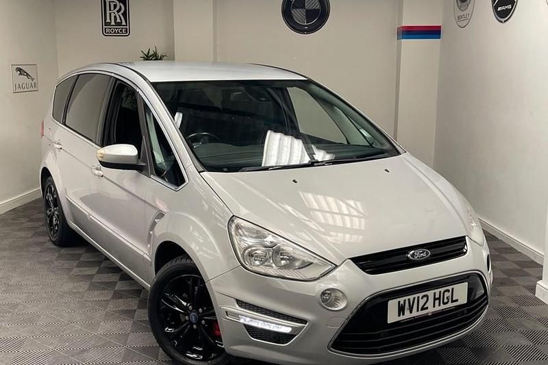 Silver Used 2012 Ford S-MAX Titanium MPV | £3,995 (Good price) - Image 1/1
