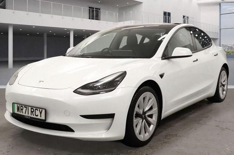 White Used 2021 Tesla Model 3 Standard Range Plus Sedan | £14,200 (Fair price) - Image 1/1