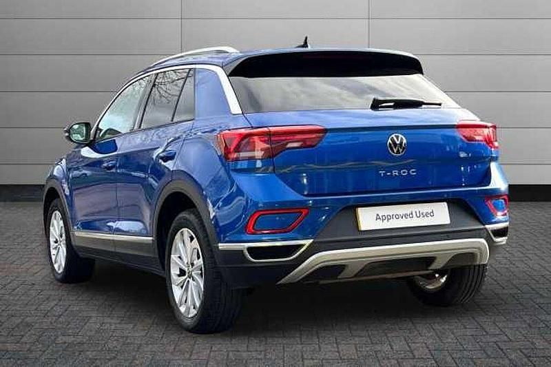 Used VW T-Roc Style 150 HP (110 kW) 2022 Ravenna blue SUV