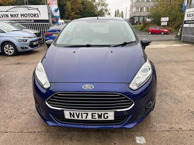 Used Ford Fiesta Zetec 2017 Blue Hatchback