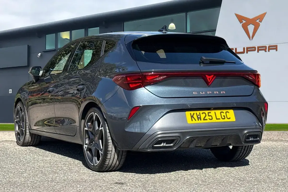 Used Cupra Leon 150 HP (110 kW) 2025 Grey Hatchback