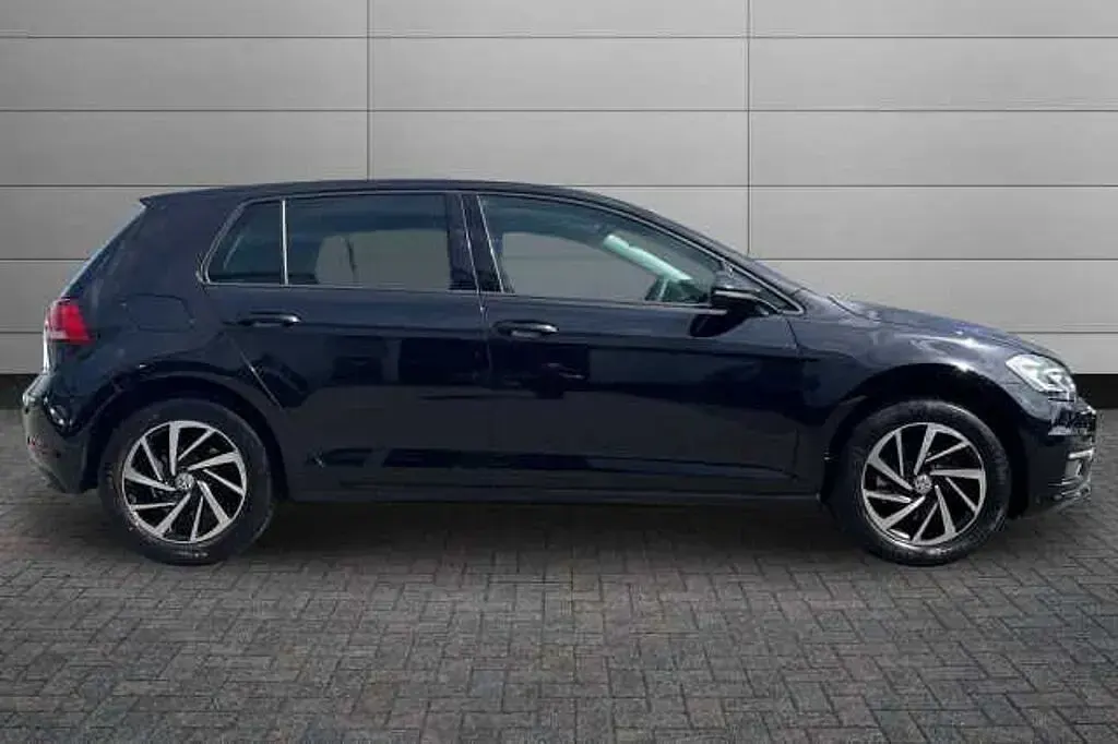 Used VW Golf VII 150 HP (110 kW) 2020