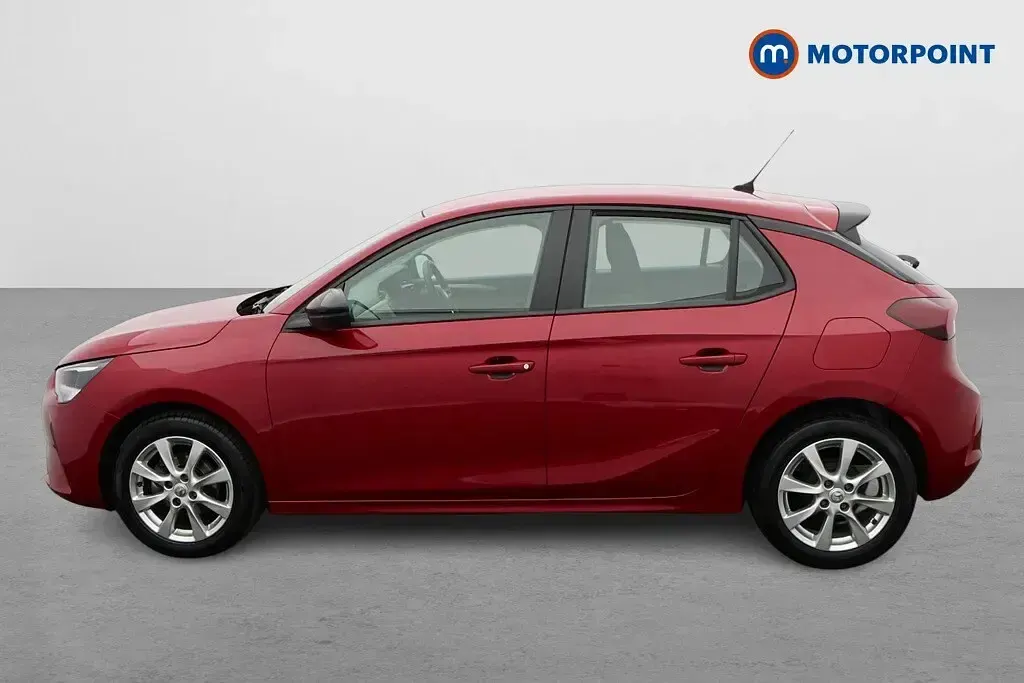 Usado Vauxhall Corsa Design Edition 75 HP (55 kW) 2023 Vermelho Citadino