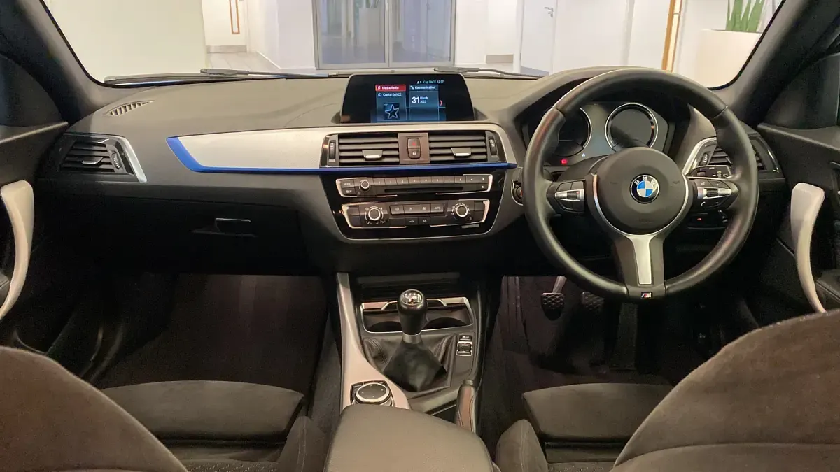 Used BMW 118 M Sport 134 HP (98 kW) 2018 Blue