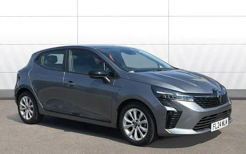 Used Renault Clio Evolution 90 HP (66 kW) 2025 Hatchback