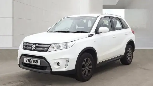 Używany Suzuki Vitara SZ4 120 KM (88 kW) 2018 Biały SUV