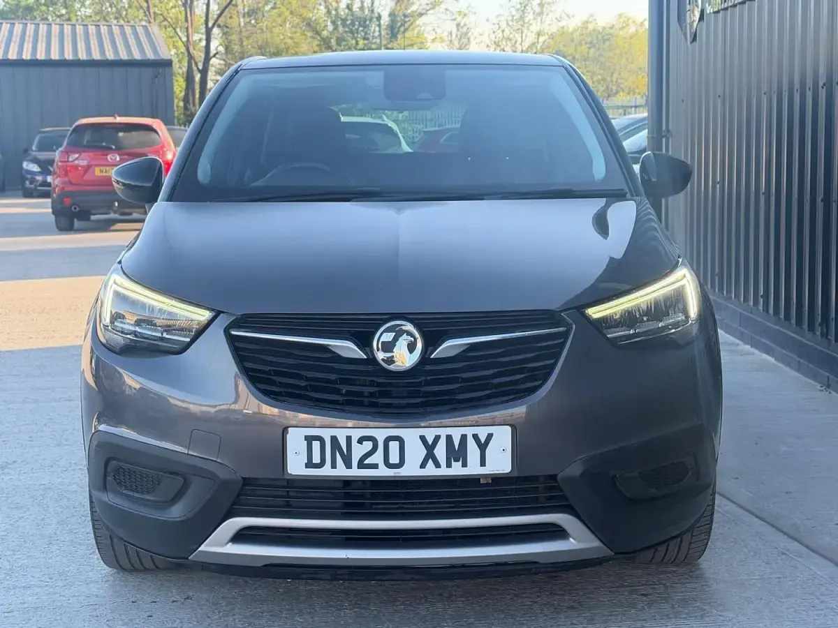 Used Vauxhall Crossland X S 83 HP (61 kW) 2020 Grey SUV