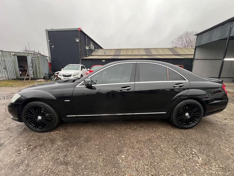 Used Mercedes S350 235 HP (172 kW) 2009 Black Sedan
