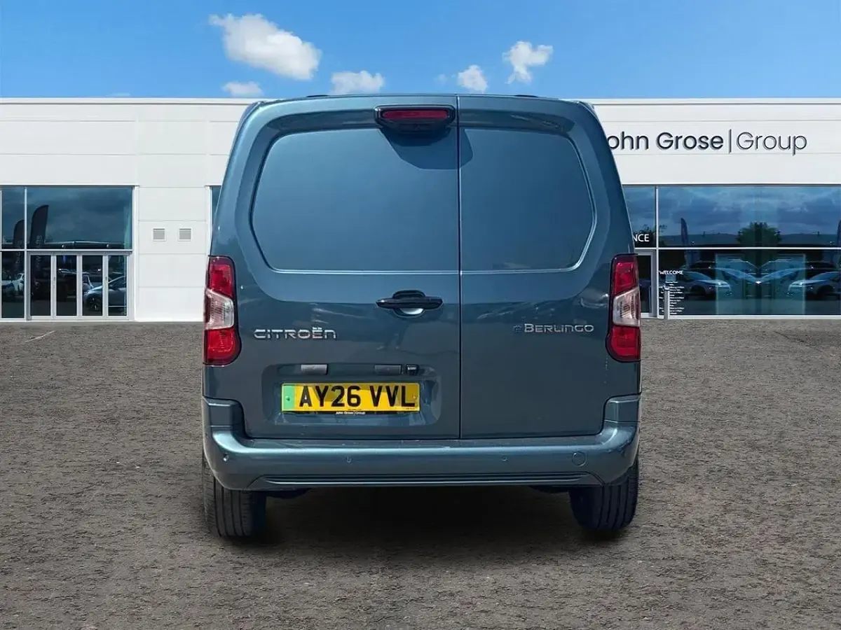 New Citroën Berlingo 98 kW (134 HP) 2026 Blue MPV