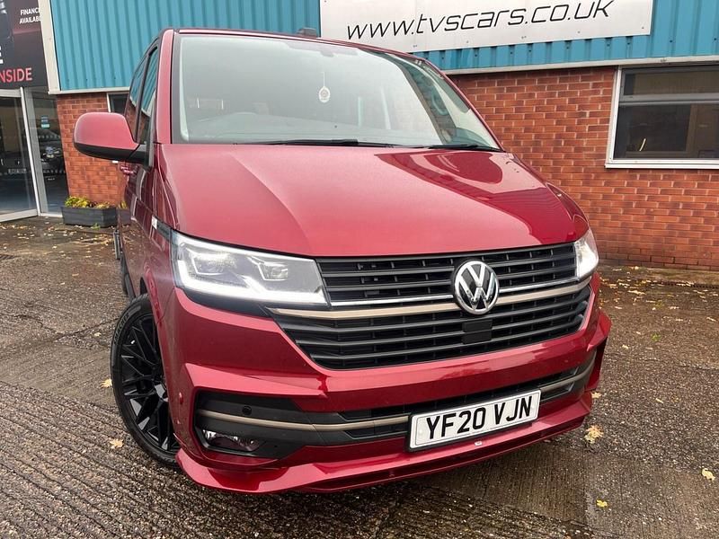 Używany VW Transporter Highline 2020 Czerwony Van