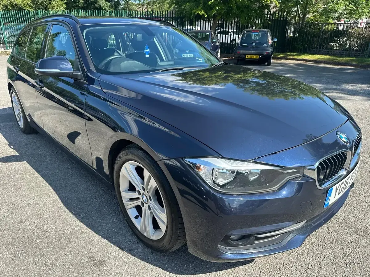 Used BMW 320 Efficient Dynamics 2016 Blue Estate