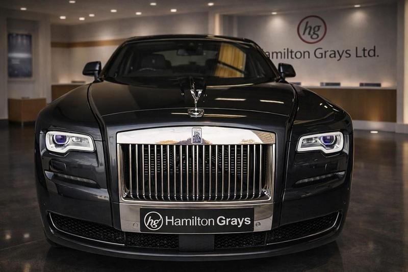 Used Rolls Royce Ghost 563 HP (414 kW) 2015 Grey Sedan
