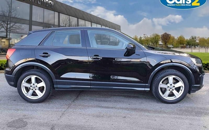 Used Audi Q2 Sport 116 HP (85 kW) 2018 Black SUV