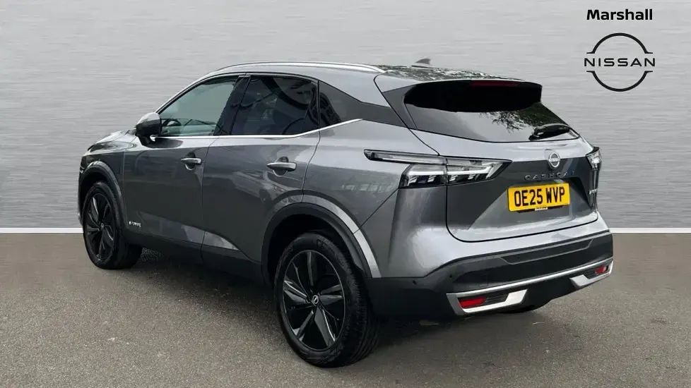 Used Nissan Qashqai Tekna 190 HP (139 kW) 2025 Grey SUV