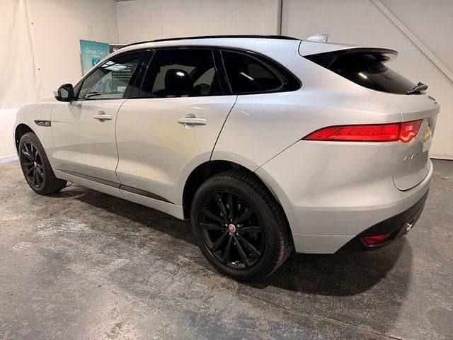 Used Jaguar F-Pace R-Sport 300 HP (220 kW) 2018 Silver SUV