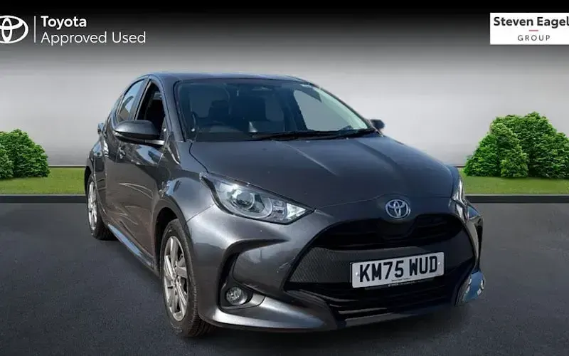 Used Toyota Yaris 116 HP (85 kW) 2025 Hatchback