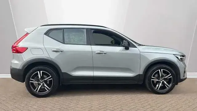 Used Volvo XC40 Plus 161 HP (118 kW) 2024 SUV