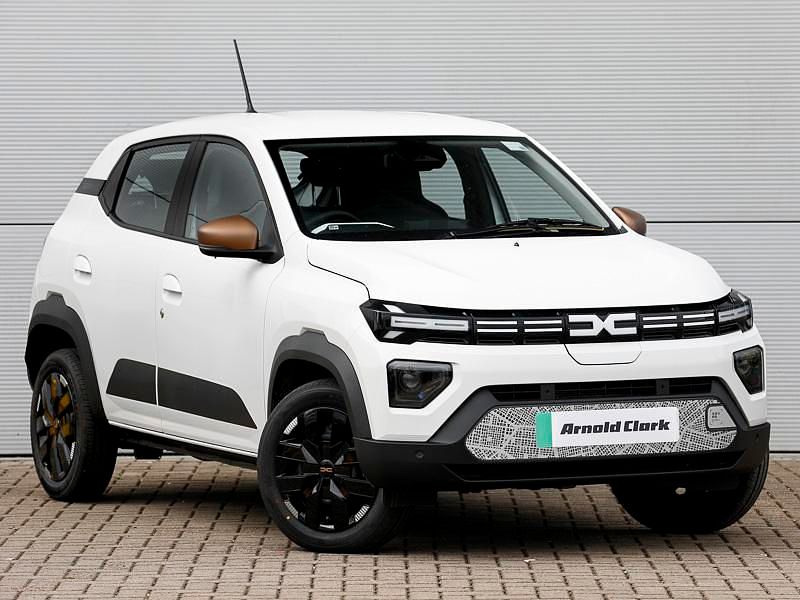 Grey New 2025 Dacia Spring Extreme Hatchback | £13,498 (Fair price) - Image 1/4