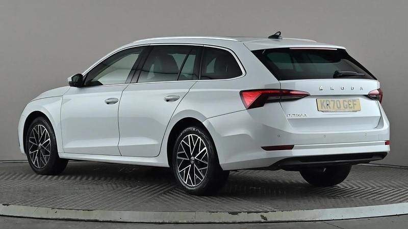 Used Skoda Octavia SE L First Edition 150 HP (110 kW) 2021 White Estate