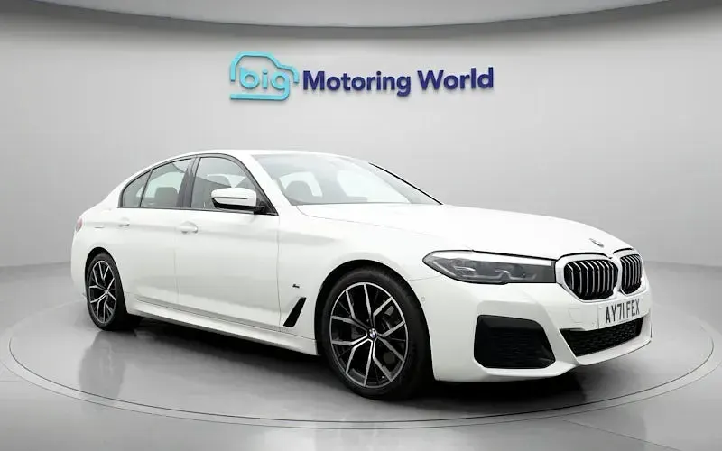 Used BMW 520 M Sport 190 HP (139 kW) 2022 White Sedan
