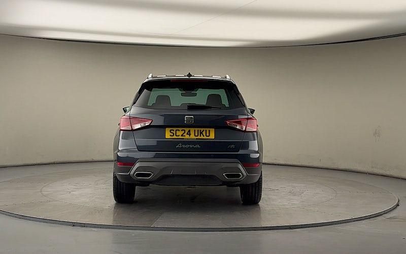 Used Seat Arona FR Sport 116 HP (85 kW) 2024 Magnetic tech/midnight black SUV