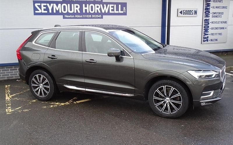 Used Volvo XC60 Inscription 250 HP (183 kW) 2019 SUV
