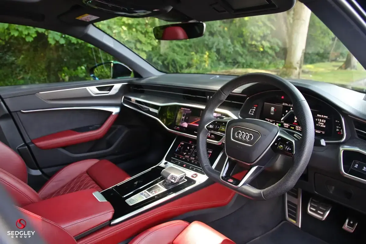 Used Audi A6 Comfort 286 HP (210 kW) 2023 Black Sedan