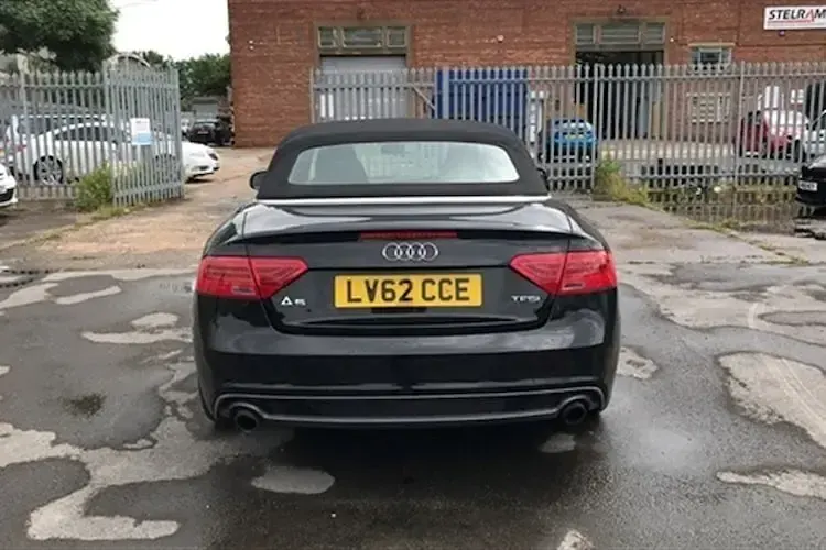 Begagnad Audi A5 Cabriolet S-Line 2012 Svart Cab