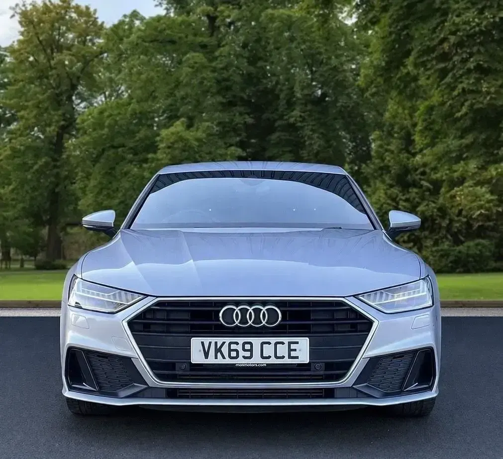 Usado Audi A7 Sportback S-Line 245 CV (180 kW) 2019 Plateado Utilitario