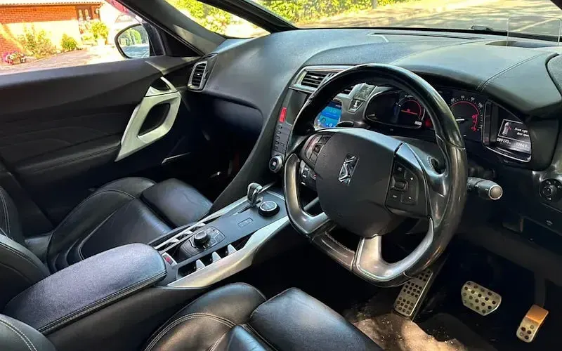 Used DS Automobiles DS5 DSport 200 HP (147 kW) 2013 Grey Hatchback
