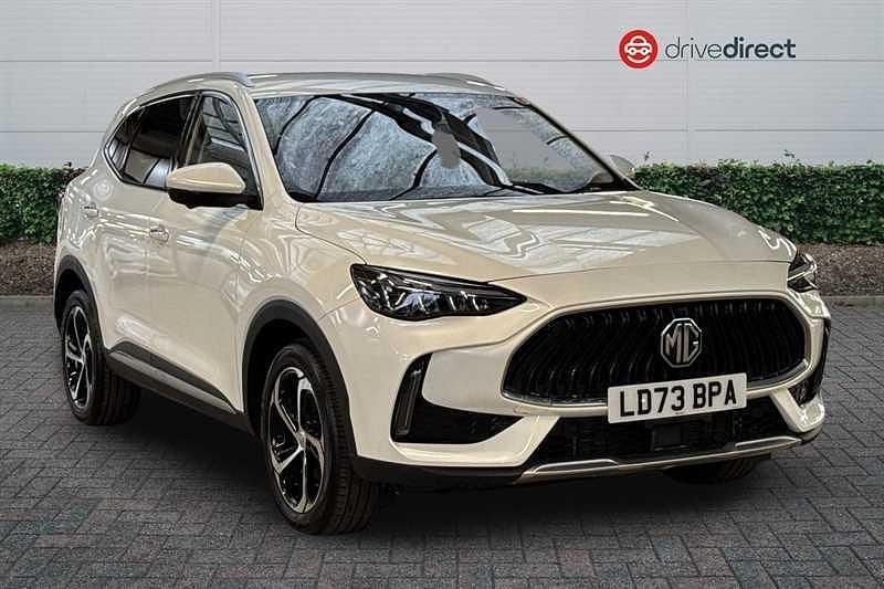 White Used 2023 MG HS Trophy SUV | £16,849 - Image 1/4