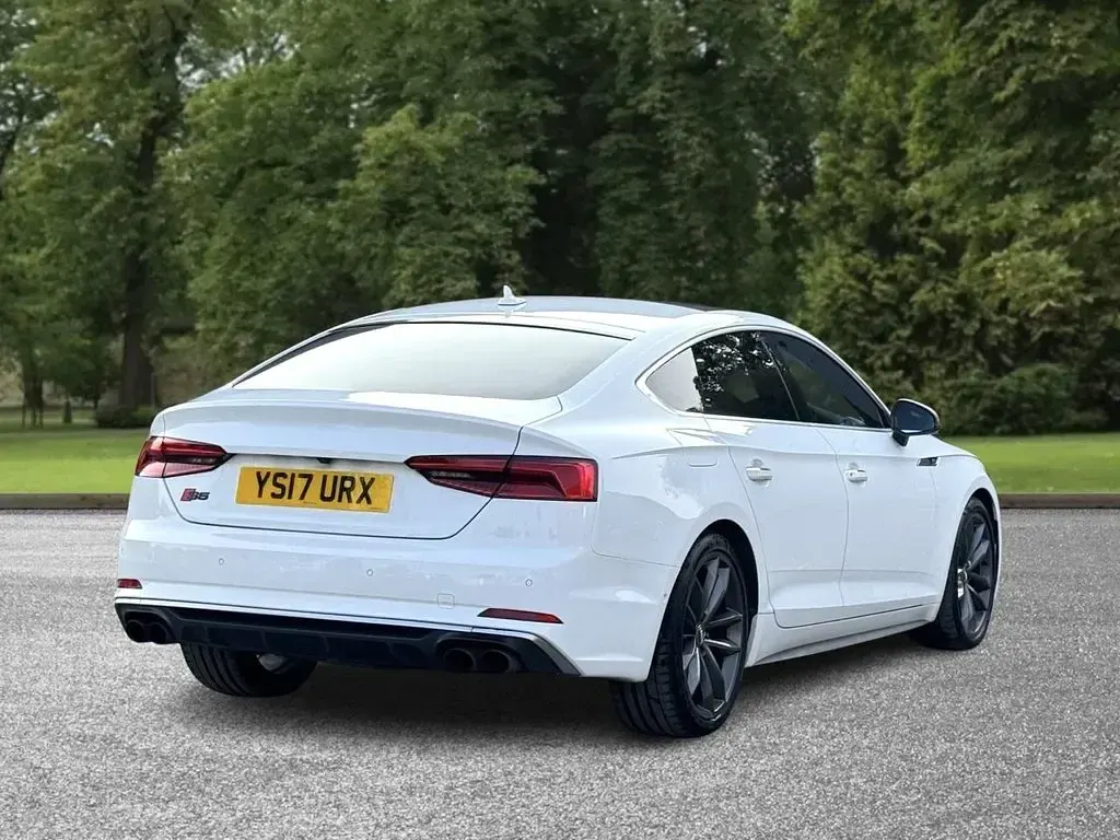 Used Audi S5 Sportback 354 HP (260 kW) 2017 White Hatchback