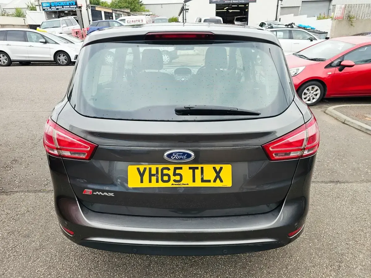 Used Ford B-MAX Titanium 105 HP (77 kW) 2016 Grey MPV