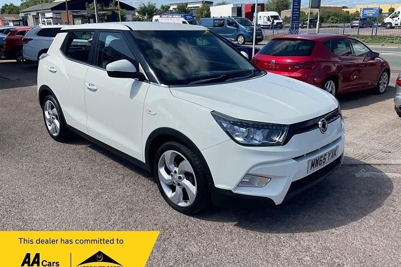Used 2015 Ssangyong Tivoli | £3,495 (Expensive) - Image 1/1