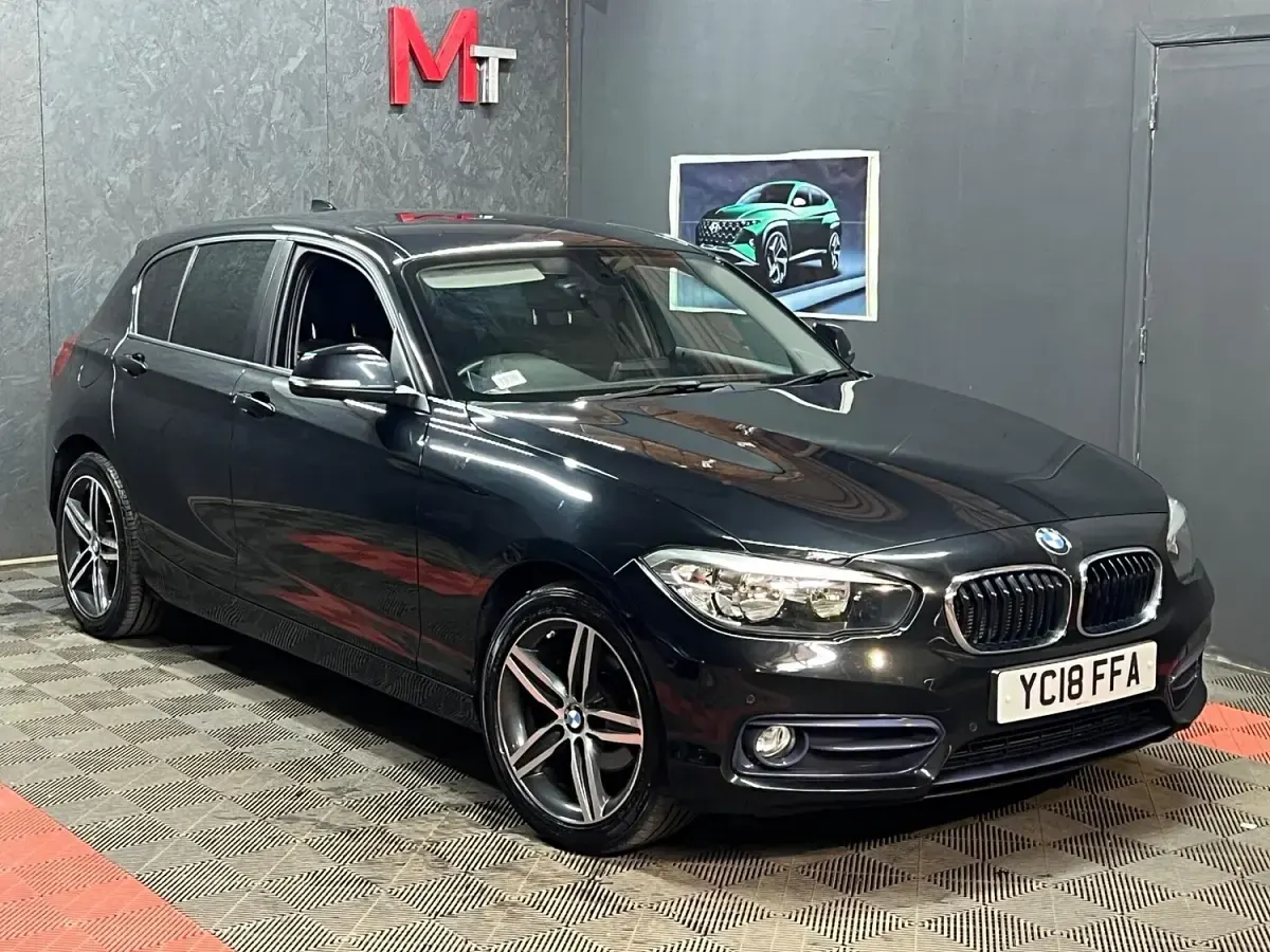 Used BMW 116 Sport Line 2018 Black Hatchback