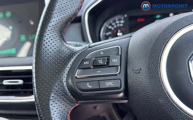 Used MG HS Exclusive 162 HP (119 kW) 2021 Black SUV